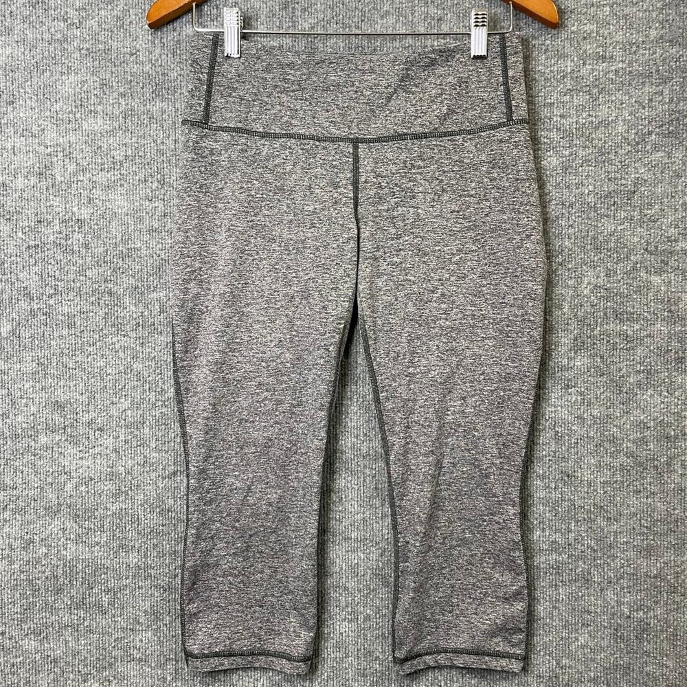 Patagonia womens grey heather capri leggings
